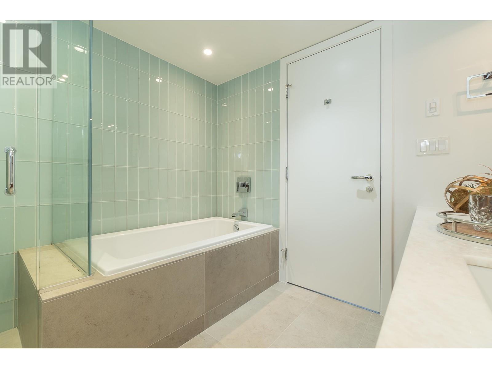 2405 1028 Barclay Street, Vancouver, British Columbia  V6E 0B1 - Photo 23 - R2980851
