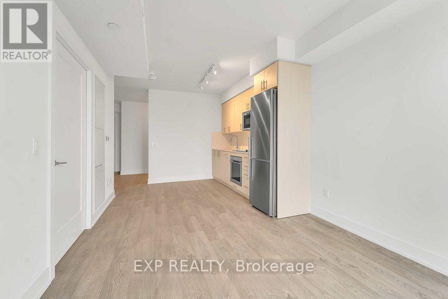Ph13 - 2550 Simcoe Street N, Oshawa, Ontario  L1L 0R5 - Photo 11 - E12035414