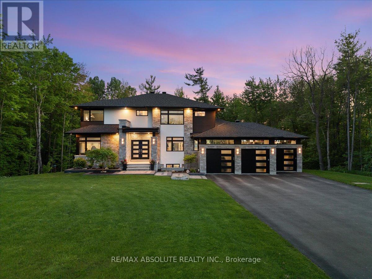 144 DERBEYSHIRE STREET, Ottawa, Ontario
