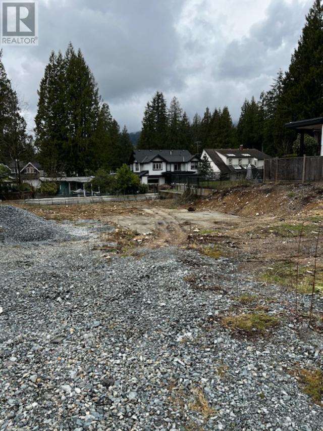 4383 Quinton Place, North Vancouver, British Columbia  V7R 4A8 - Photo 1 - R2980745