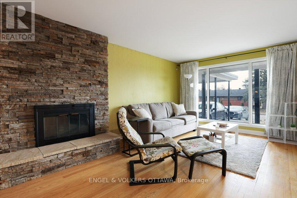 Property at 919 BERMUDA AVENUE image 5
