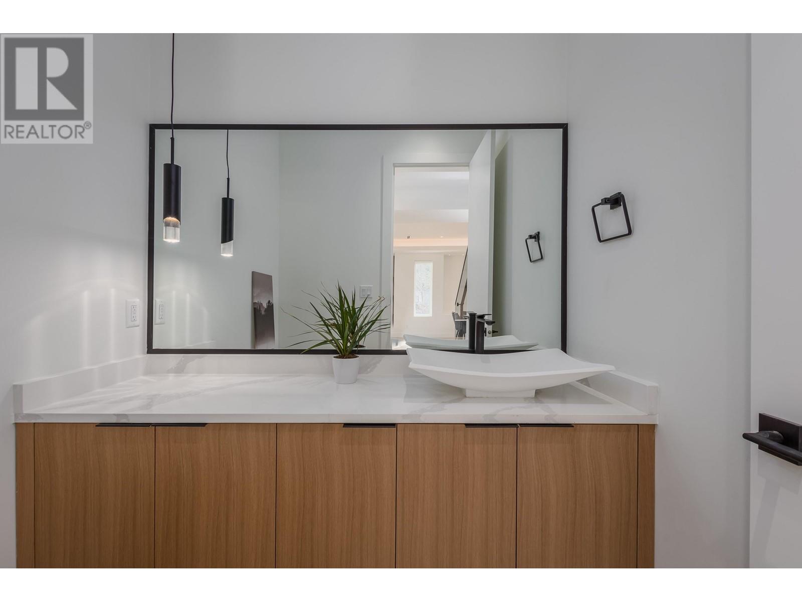 4 3385 Mamquam Road, Squamish, British Columbia  V8B 0E3 - Photo 17 - R2980504