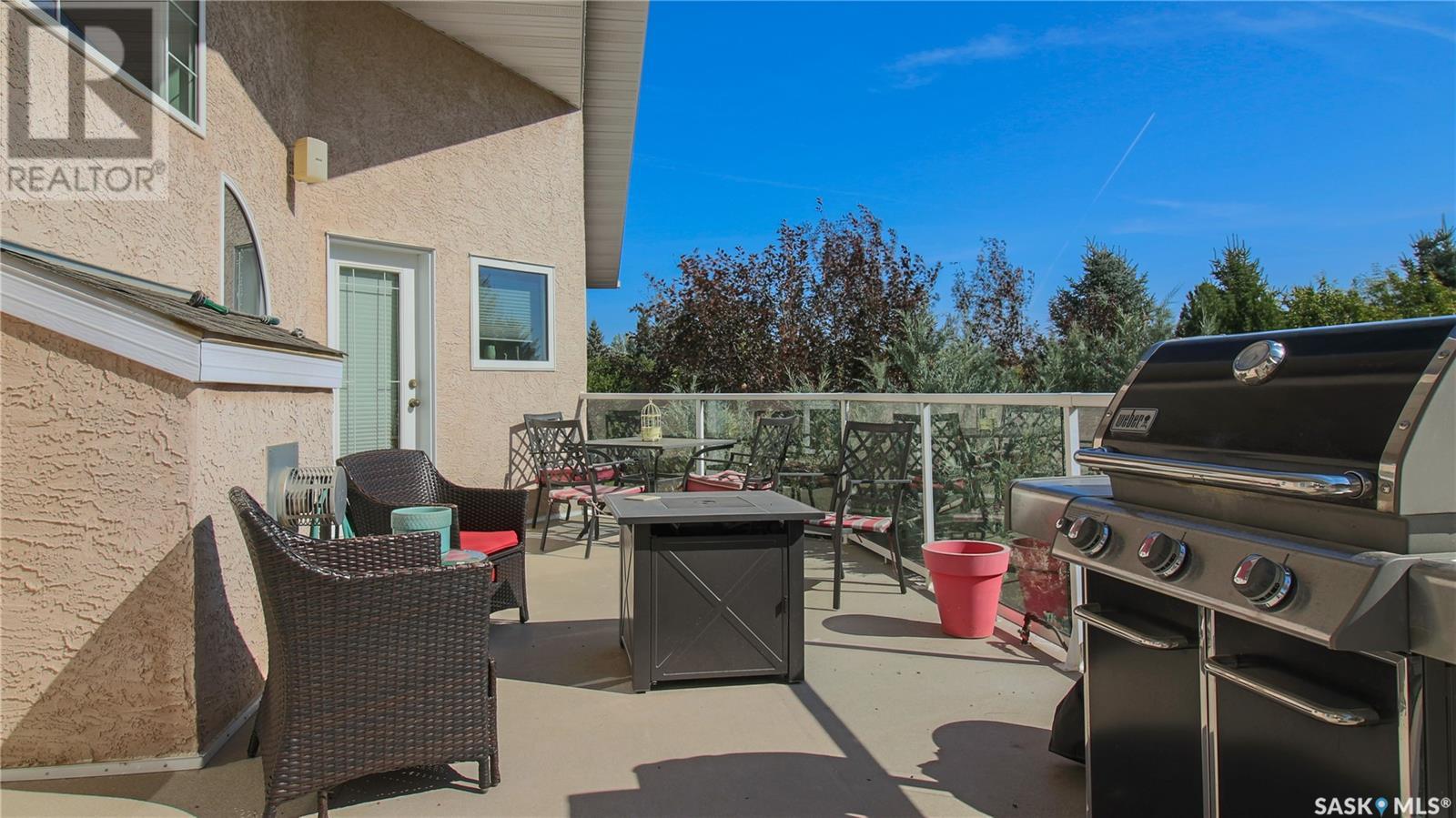 Property at 22 Lott ROAD image 5