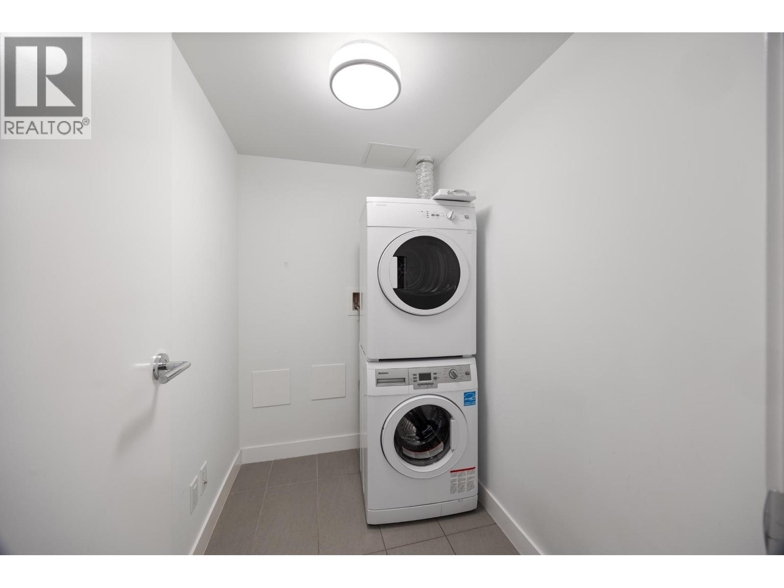 2102 908 Quayside Drive, New Westminster, British Columbia  V3M 0L4 - Photo 25 - R2978443