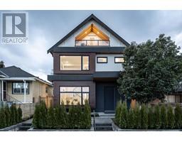 1 2474 E 21ST AVENUE, Vancouver, British Columbia