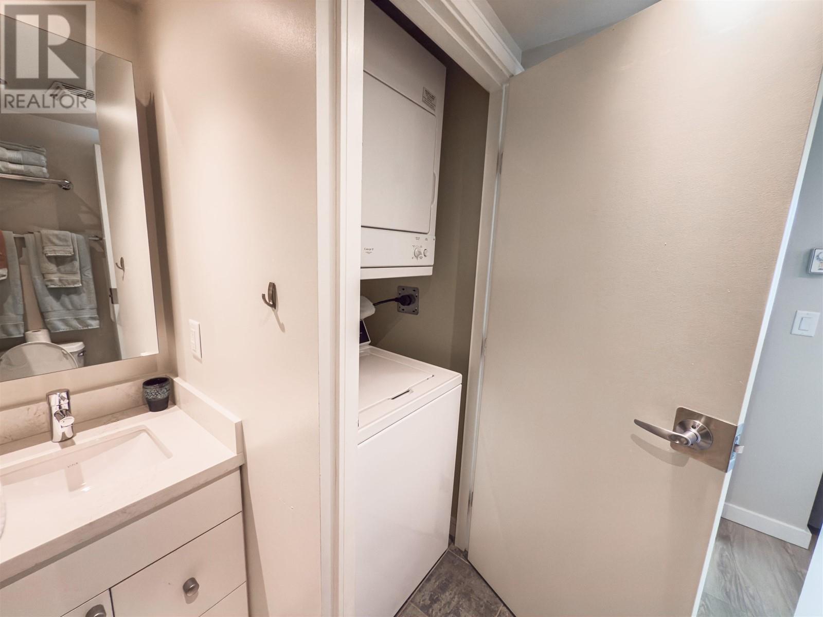1301 1003 Burnaby Street, Vancouver, British Columbia  V6E 4R7 - Photo 17 - R2980897
