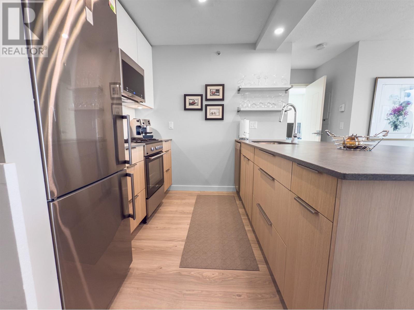 1301 1003 Burnaby Street, Vancouver, British Columbia  V6E 4R7 - Photo 3 - R2980897