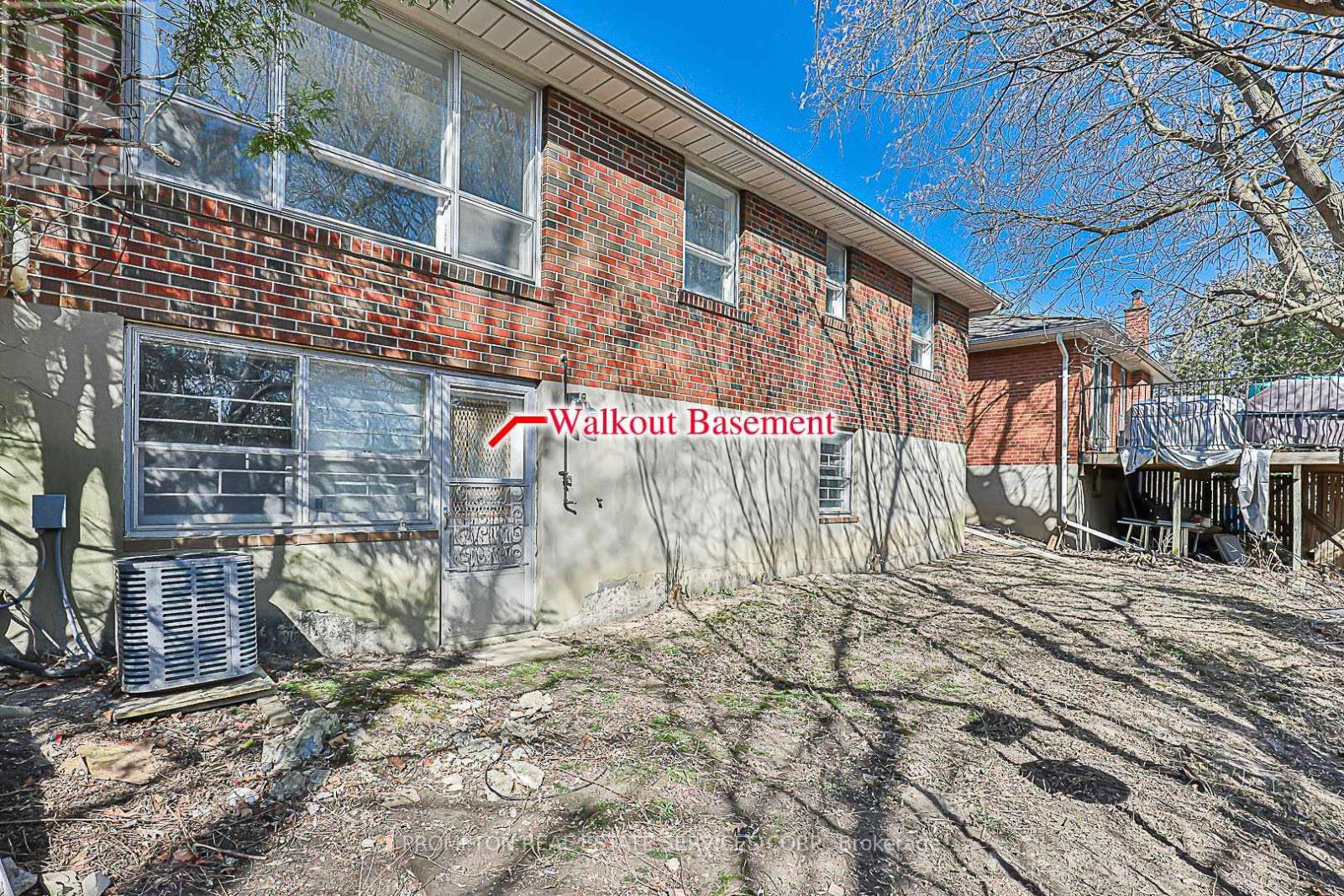 81 Maxome Avenue, Toronto, Ontario  M2M 3K2 - Photo 24 - C12035661