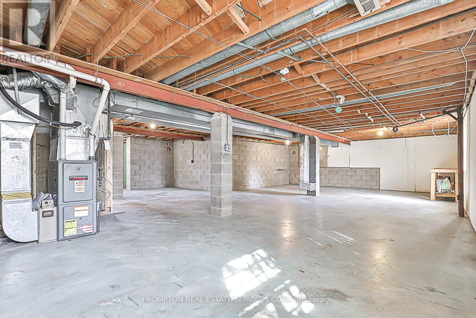81 Maxome Avenue, Toronto, Ontario  M2M 3K2 - Photo 25 - C12035661