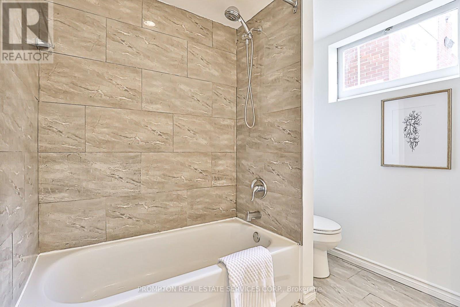 81 Maxome Avenue, Toronto, Ontario  M2M 3K2 - Photo 28 - C12035661