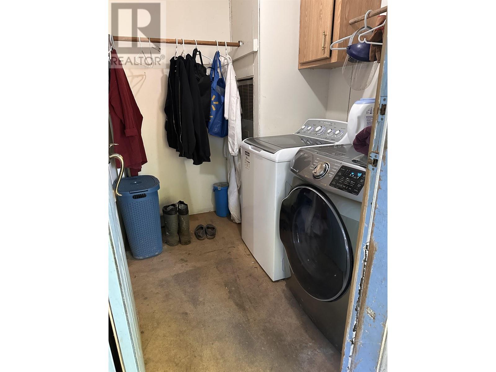 28444 Bell Avenue, Maple Ridge, British Columbia  V2W 1L3 - Photo 17 - R2968507