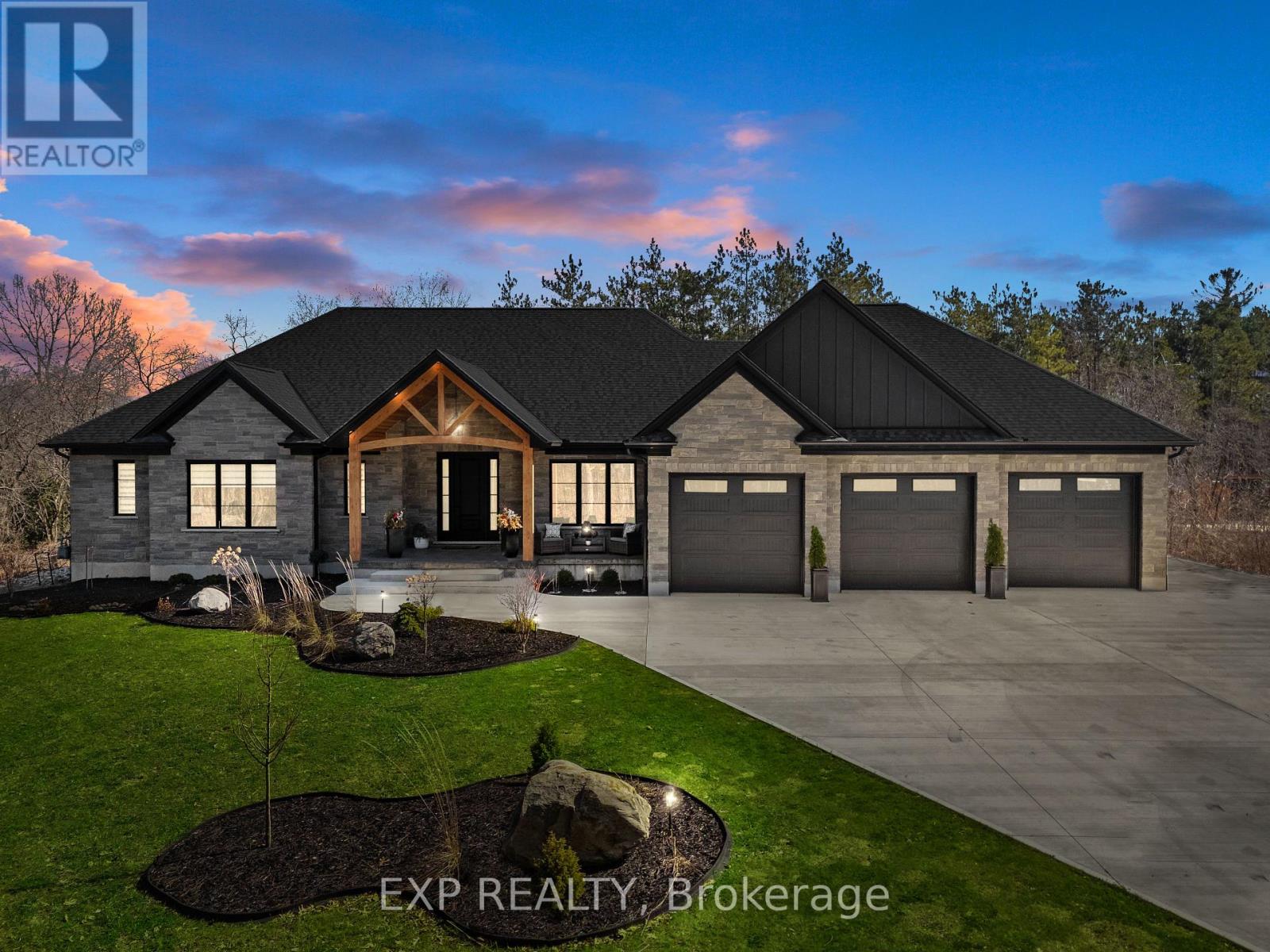 8425 GOOSEMARSH LINE, Lambton Shores, Ontario