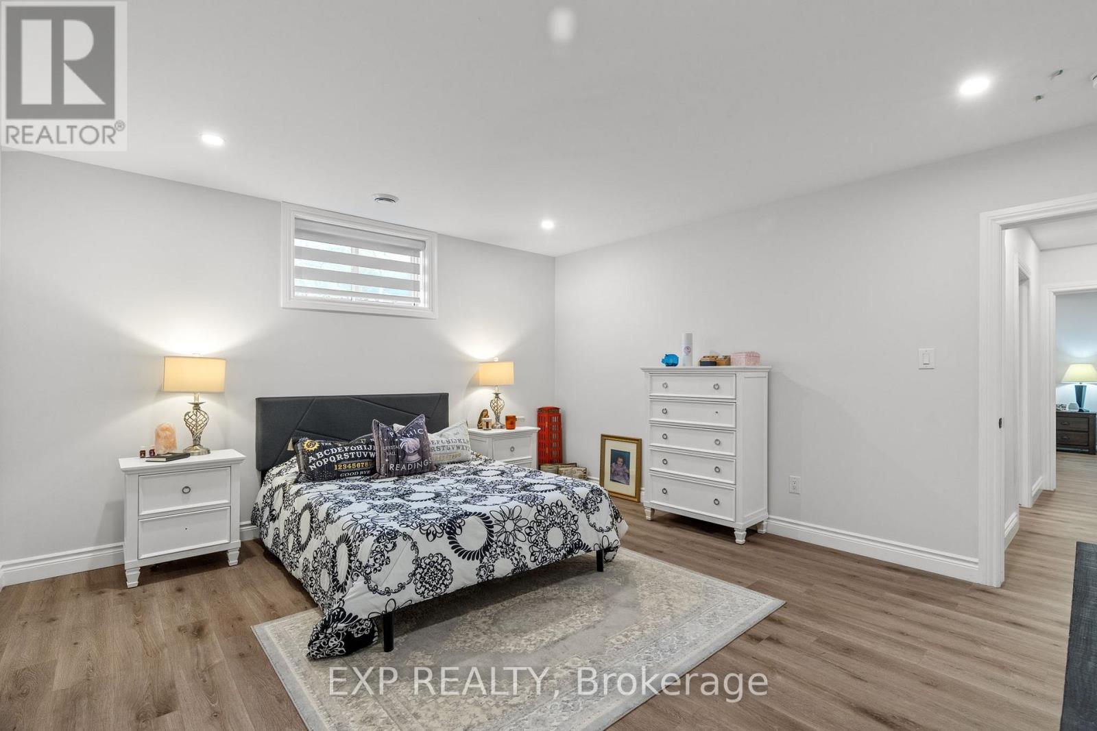 8425 Goosemarsh Line, Lambton Shores, Ontario  N0M 1T0 - Photo 37 - X12035678