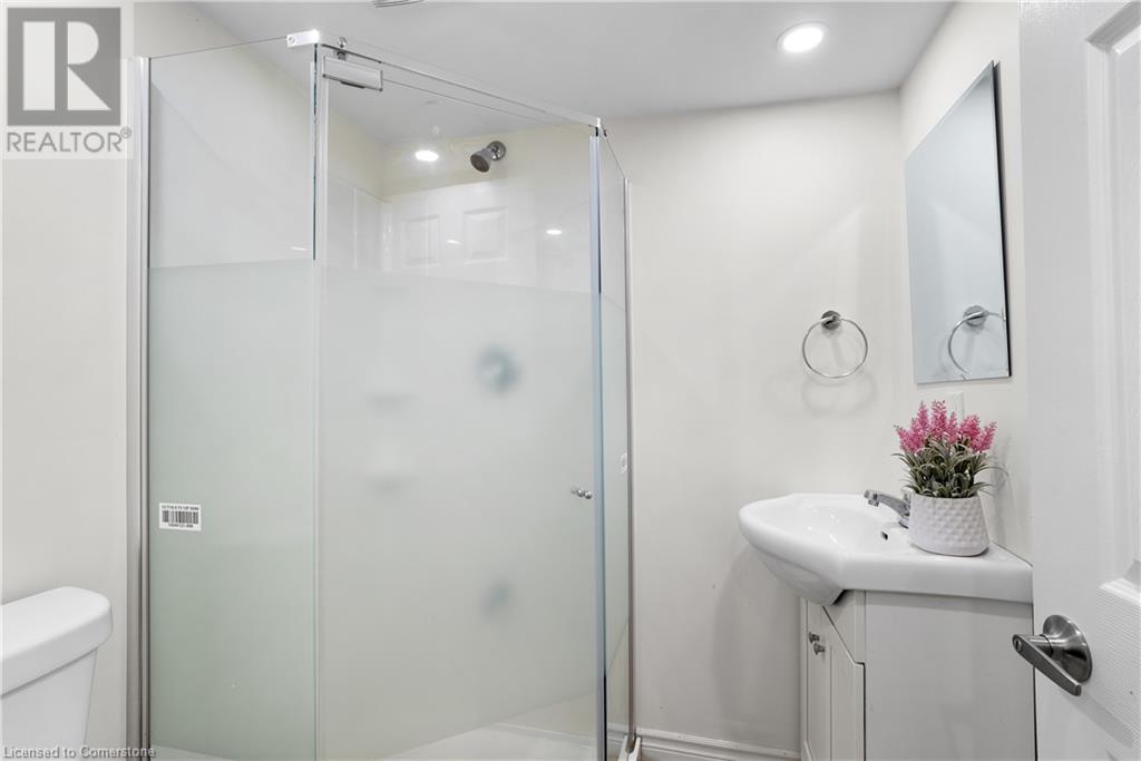 122 Chesterton Lane, Guelph, Ontario  N1E 7B8 - Photo 30 - 40709246