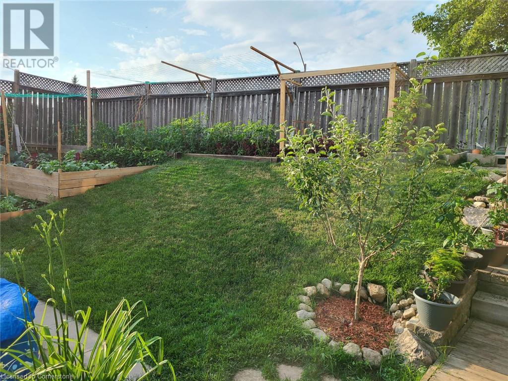 122 Chesterton Lane, Guelph, Ontario  N1E 7B8 - Photo 39 - 40709246