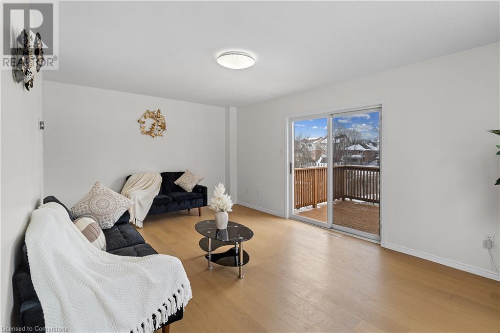 122 Chesterton Lane, Guelph, Ontario  N1E 7B8 - Photo 7 - 40709246