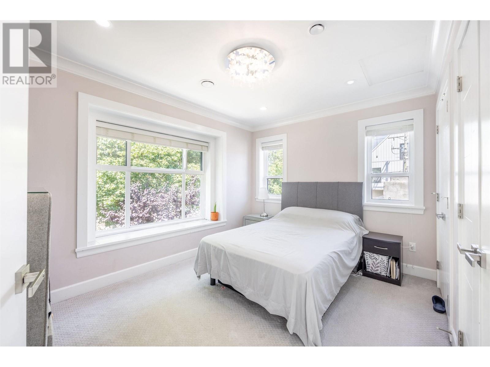 172 Ontario Place, Vancouver, British Columbia  V5W 1S2 - Photo 8 - R2980888