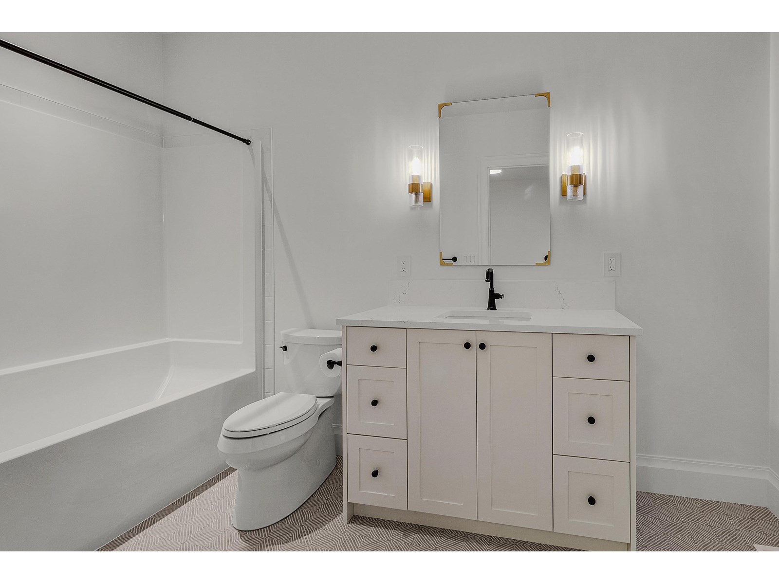 15590 38a Avenue, Surrey, British Columbia  V3Z 0G7 - Photo 24 - R2980301