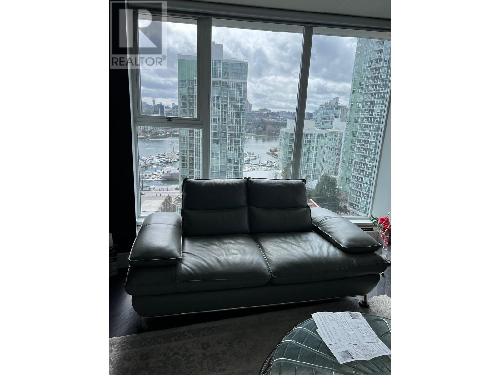 Listing Picture 9 of 11 : 1903 1009 EXPO BOULEVARD, Vancouver / 溫哥華 - 魯藝地產 Yvonne Lu Group - MLS Medallion Club Member