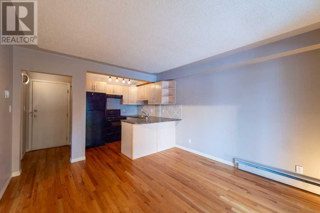 Property at 206, 104 24 Avenue SW image 3