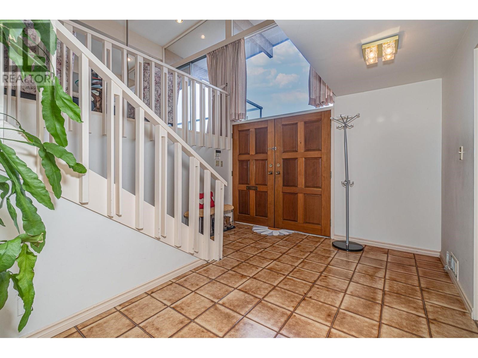 4807 Paton Street, Vancouver, British Columbia  V6L 2H9 - Photo 6 - R2967507