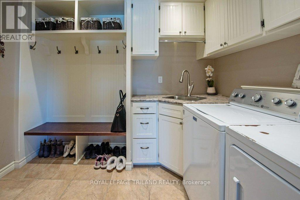 Photo 41 of 45 for 46 Camrose Court