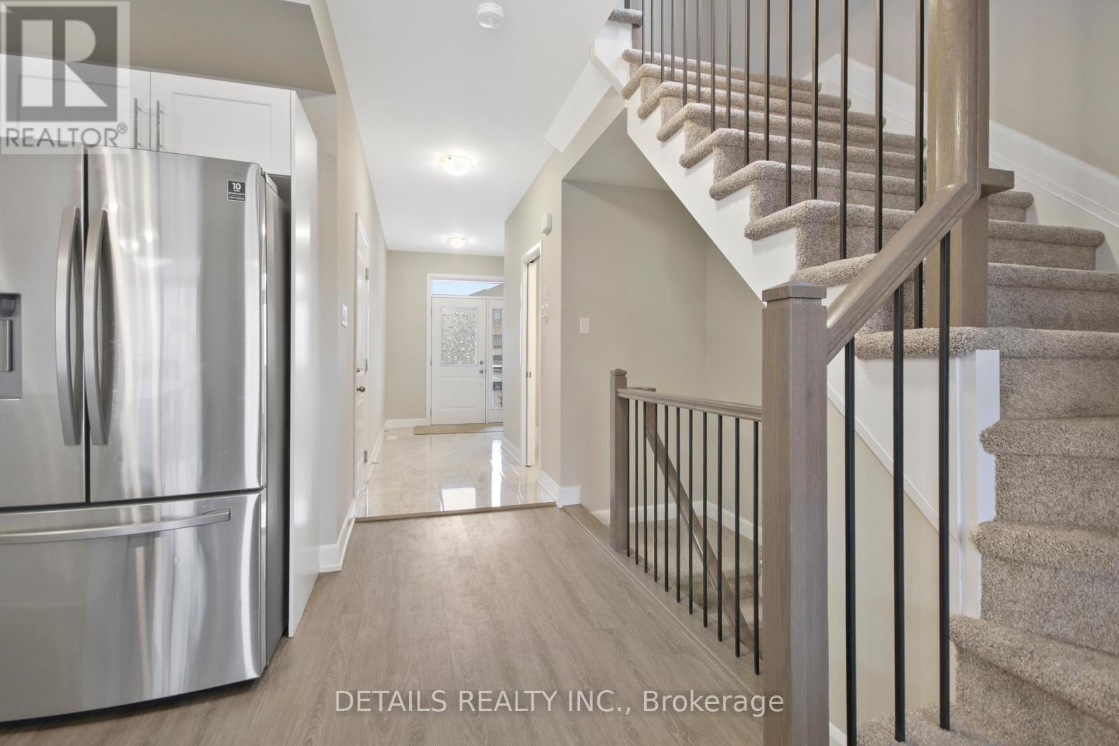 Property at 14 TABER STREET N image 5