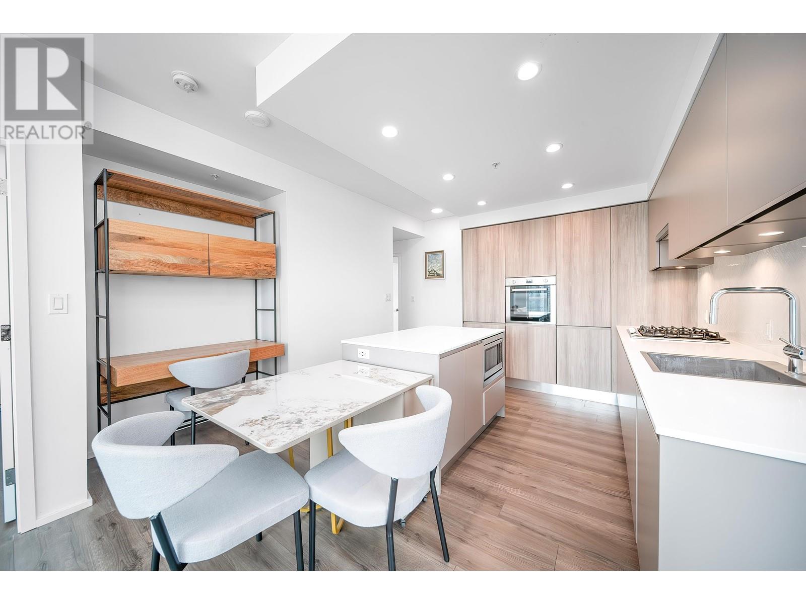 1501 3833 Evergreen Place, Burnaby, British Columbia  V3J 0M2 - Photo 5 - R2980151