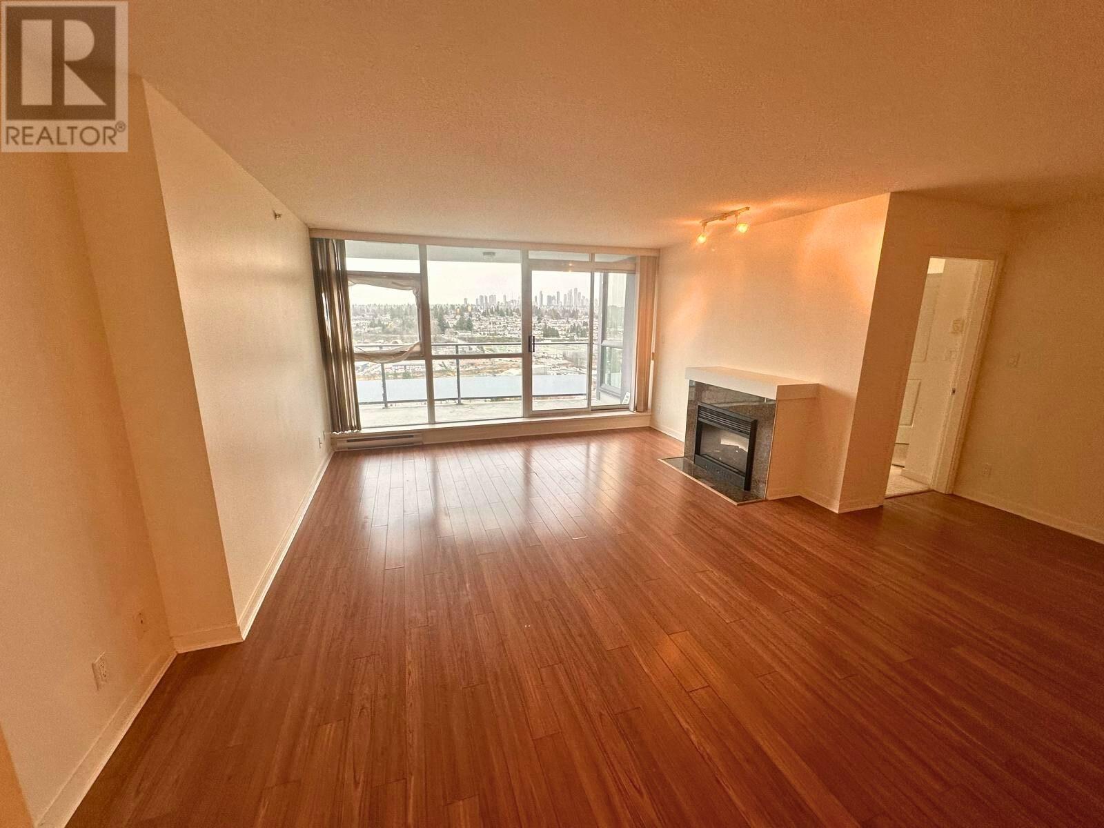2004 2225 Holdom Avenue, Burnaby, British Columbia  V5B 0A1 - Photo 7 - R2978782