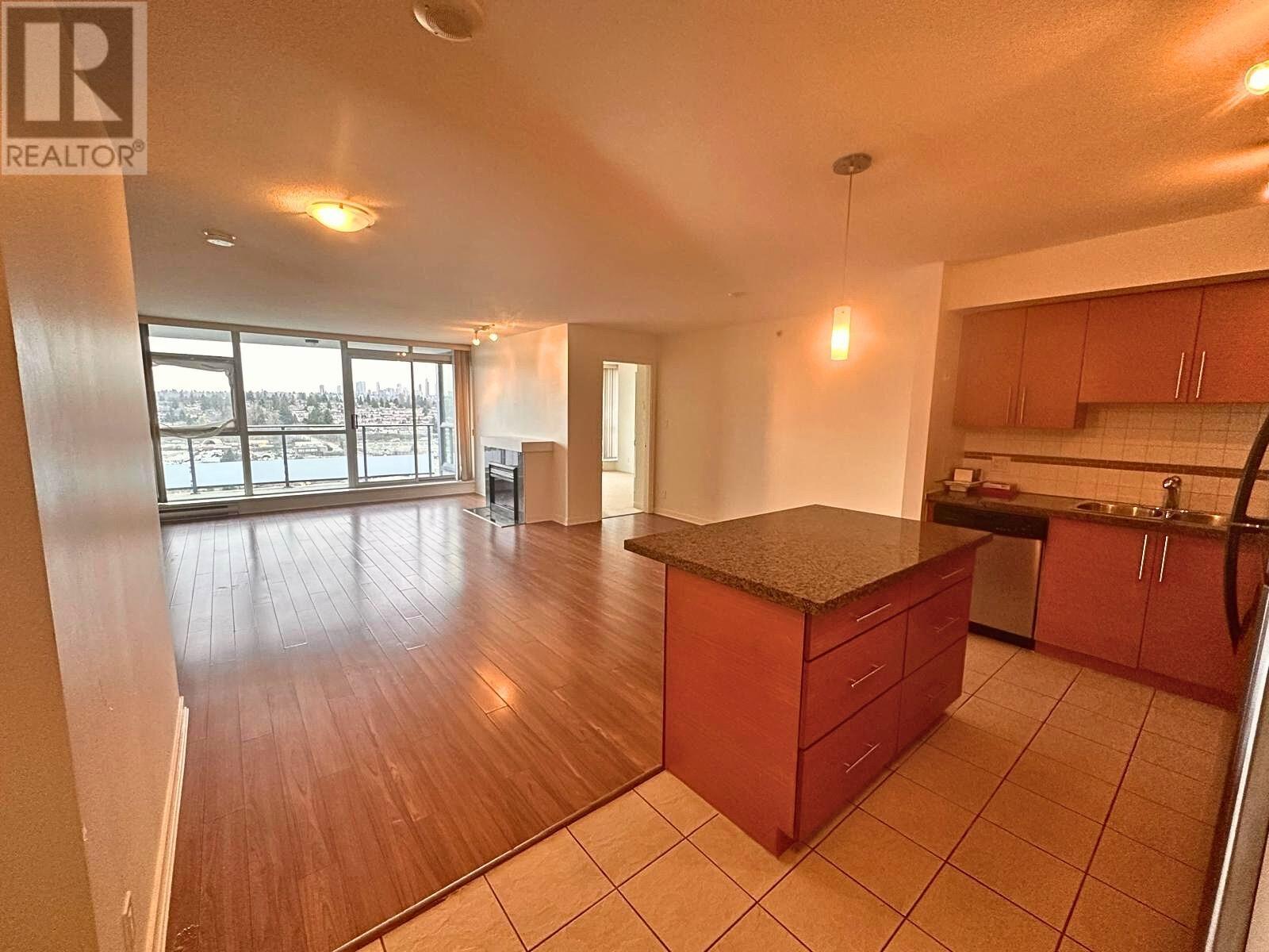 2004 2225 Holdom Avenue, Burnaby, British Columbia  V5B 0A1 - Photo 5 - R2978782