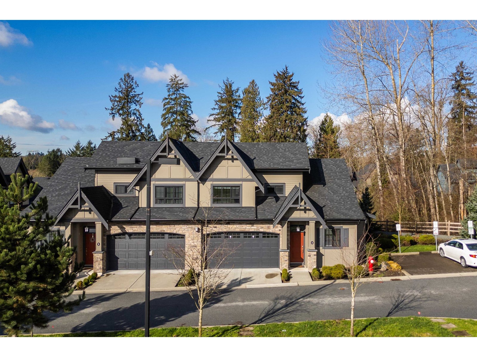 Property at 4 7979 152 STREET image 2