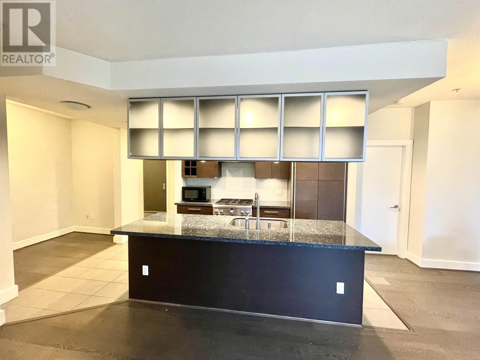 Property at 106 5928 BIRNEY AVENUE image 2