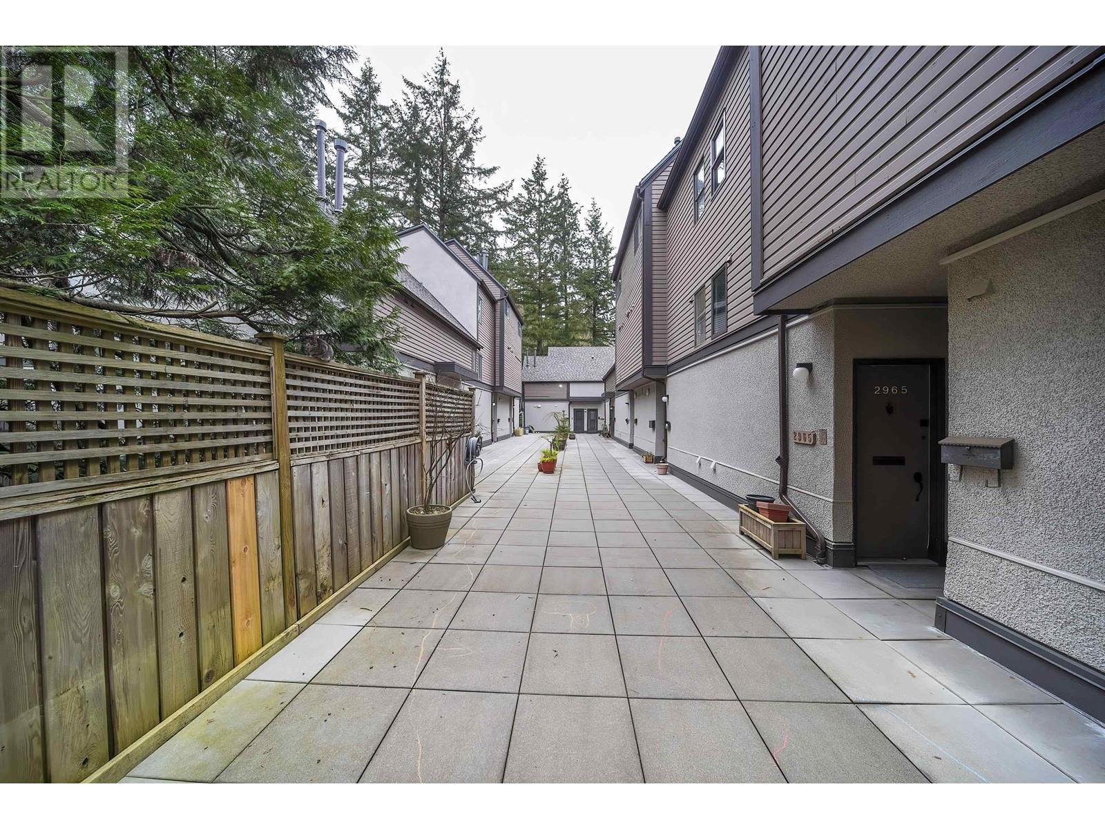 2975 Argo Place, Burnaby, British Columbia  V3J 7G2 - Photo 7 - R2980862