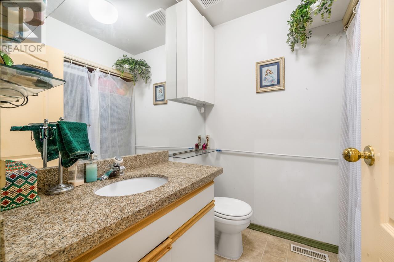 1 8540 Blundell Road, Richmond, British Columbia  V6Y 3P4 - Photo 10 - R2974835