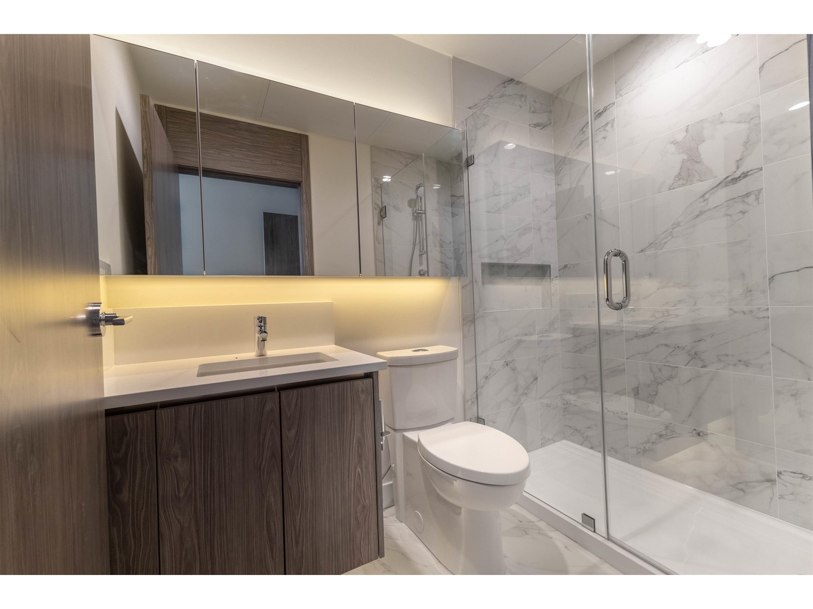 2708 10750 135a Street, Surrey, British Columbia  V3T 0V4 - Photo 11 - R2977436