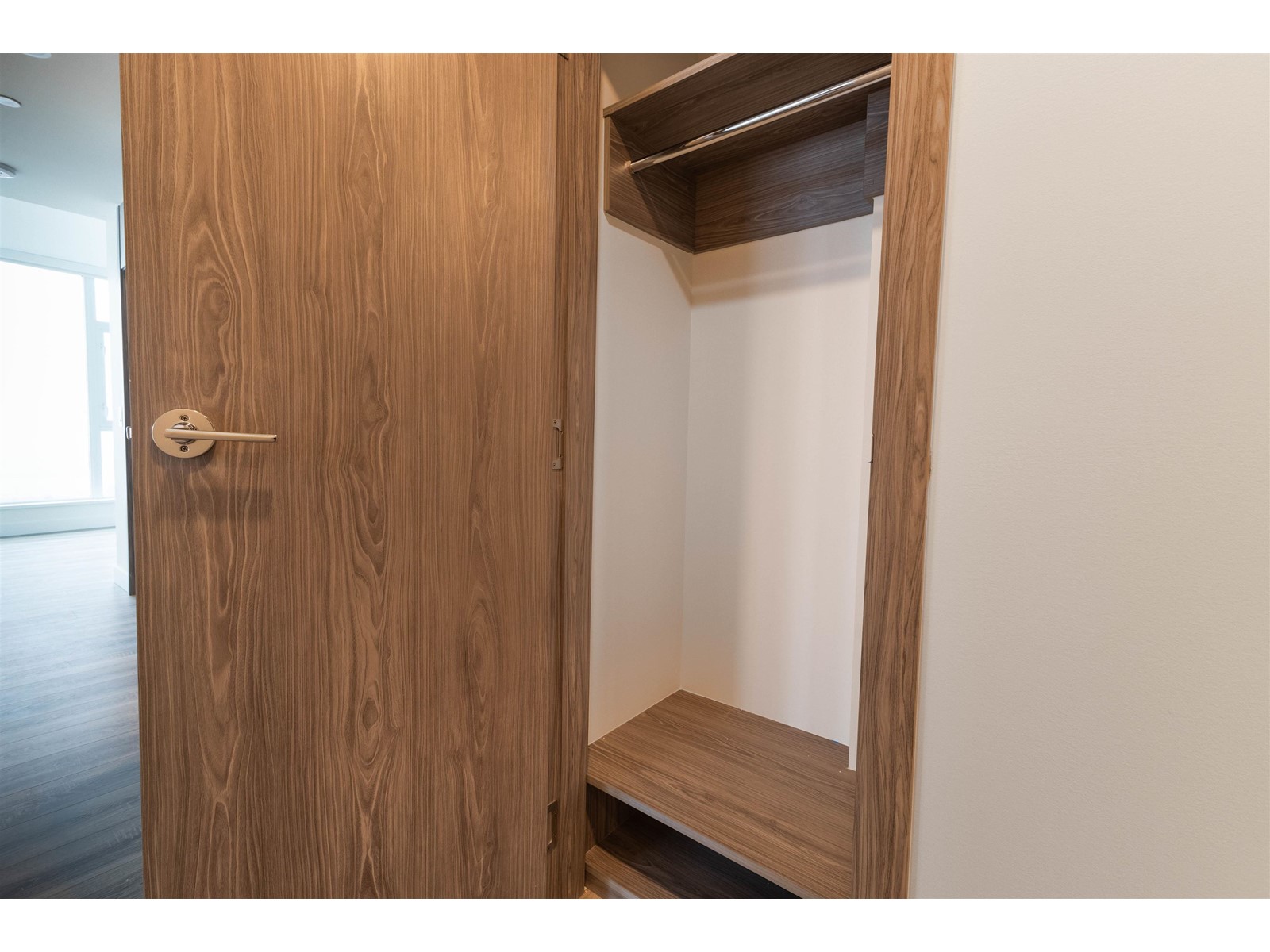 2708 10750 135a Street, Surrey, British Columbia  V3T 0V4 - Photo 15 - R2977436