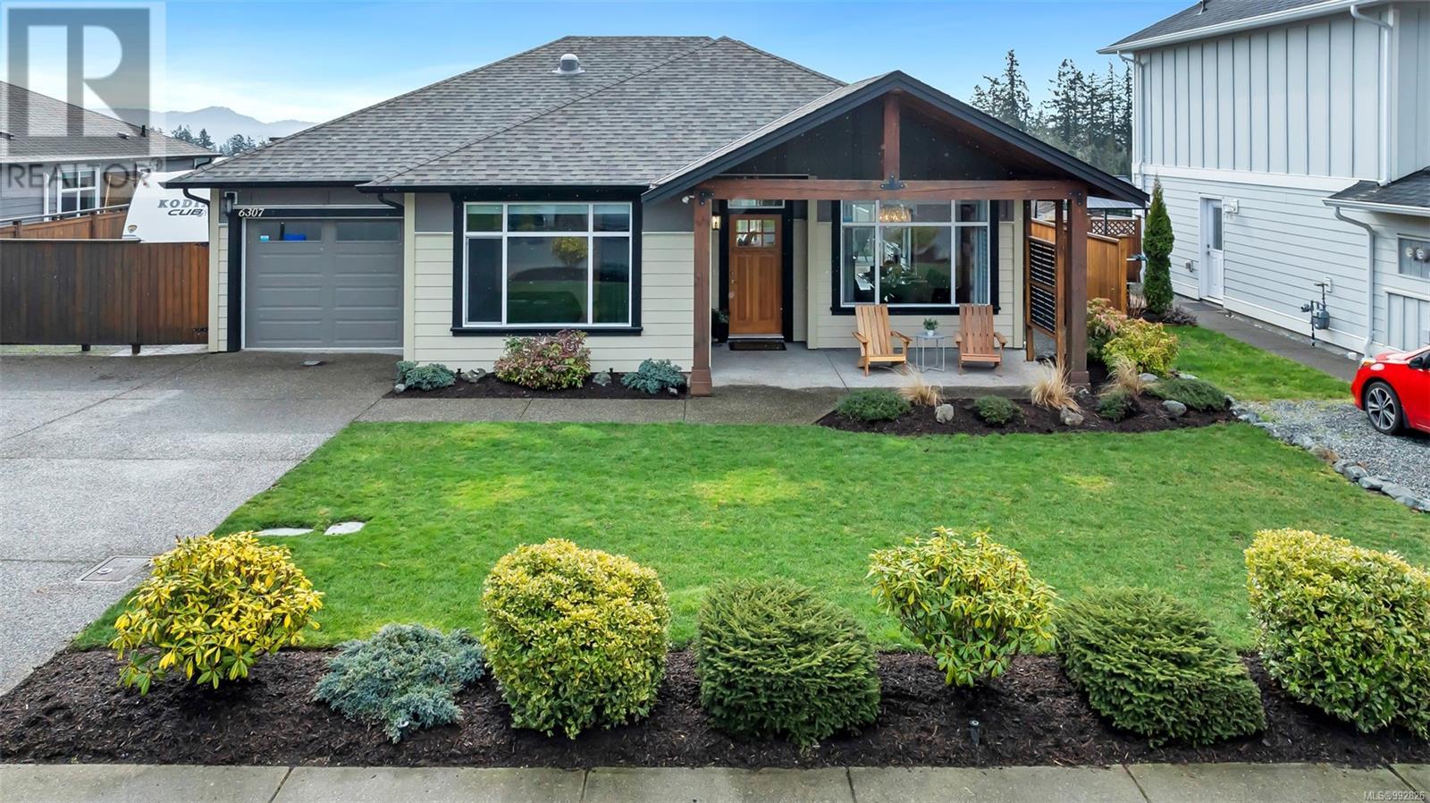 Property at 6307 Riverstone Dr image 3