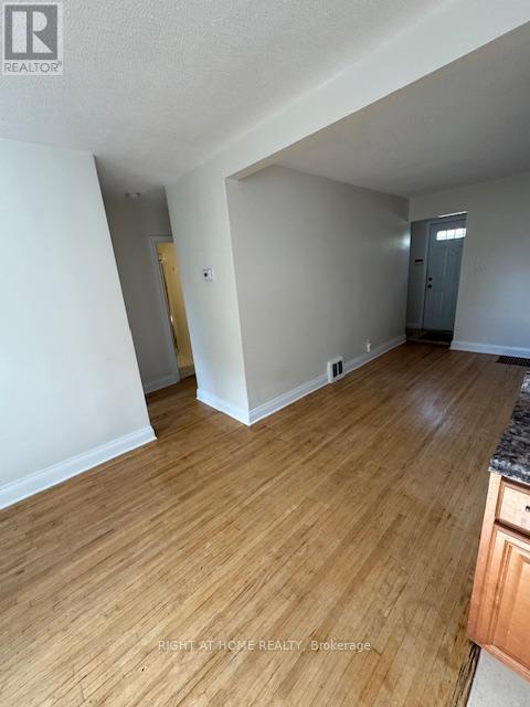 Property at 227 SHEPPARD AVENUE W image 5