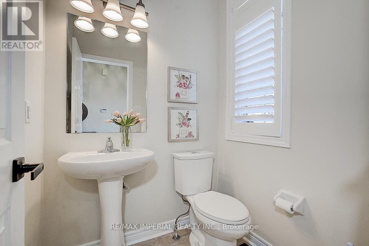 Property at 183 HUNTING RIDGES DRIVE image 4