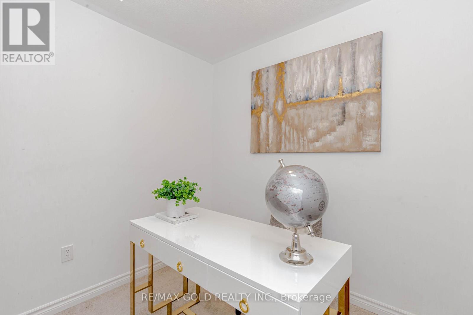 15 Tiveron Avenue, Caledon, Ontario  L7C 4L4 - Photo 32 - W12035803