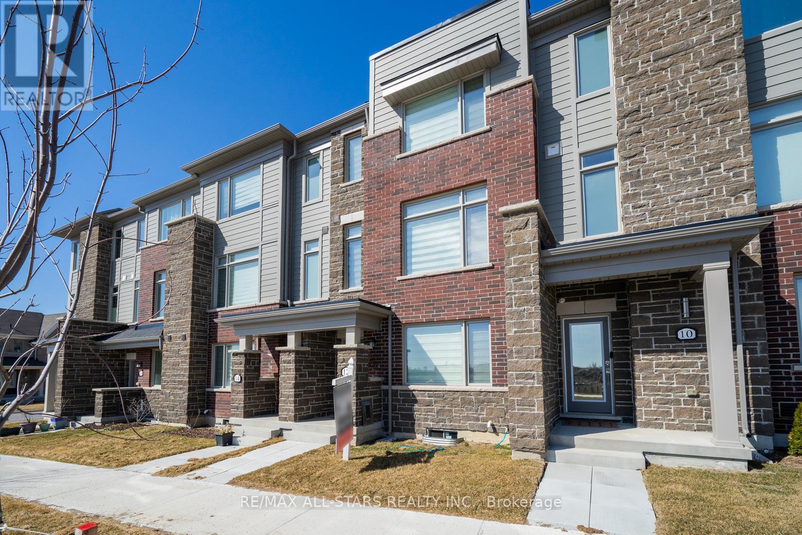 Property at 12 BUSATO DRIVE image 2