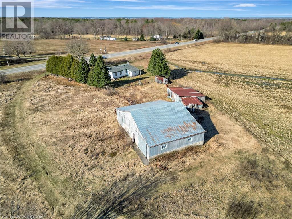 950 Highway 8, Flamborough, Ontario  L9H 5E1 - Photo 17 - 40708529