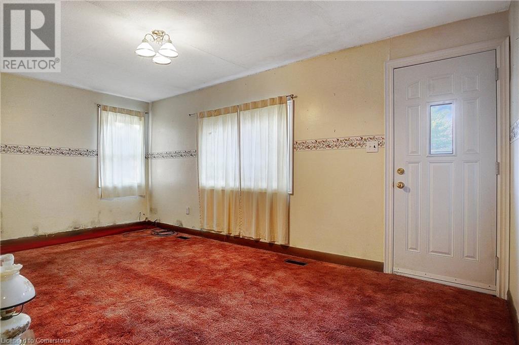 950 Highway 8, Flamborough, Ontario  L9H 5E1 - Photo 6 - 40708529