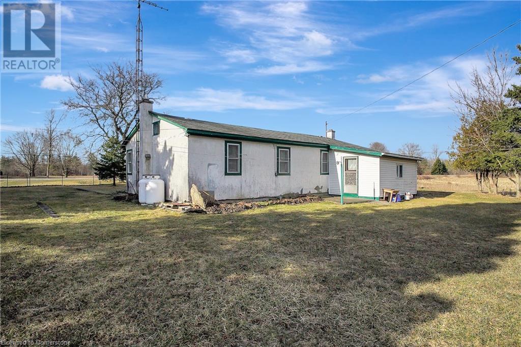 950 Highway 8, Flamborough, Ontario  L9H 5E1 - Photo 12 - 40708529