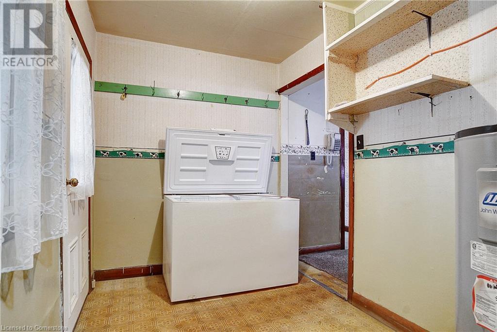 950 Highway 8, Flamborough, Ontario  L9H 5E1 - Photo 10 - 40708529