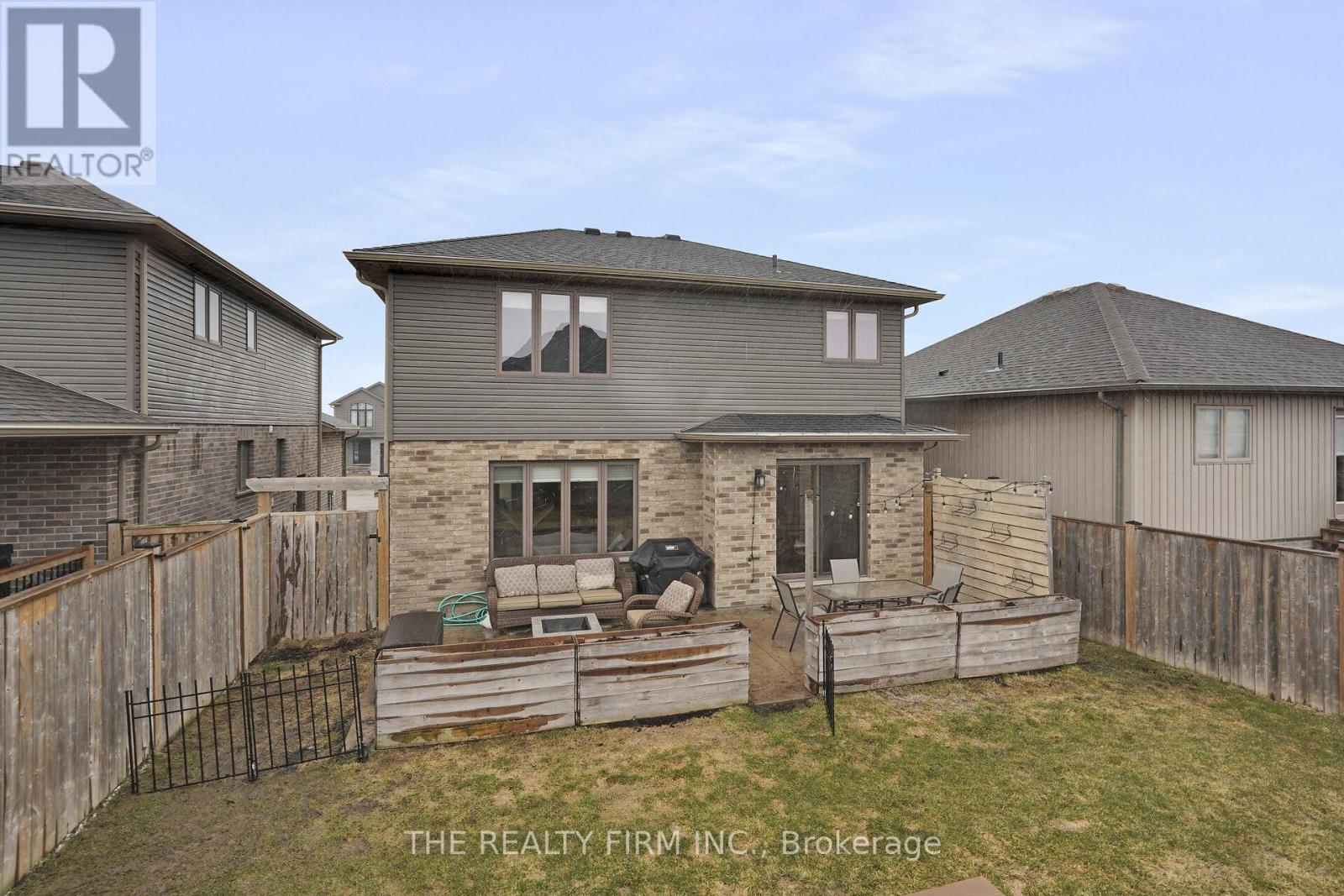 Photo 41 of 49 for 239 Campanale Way