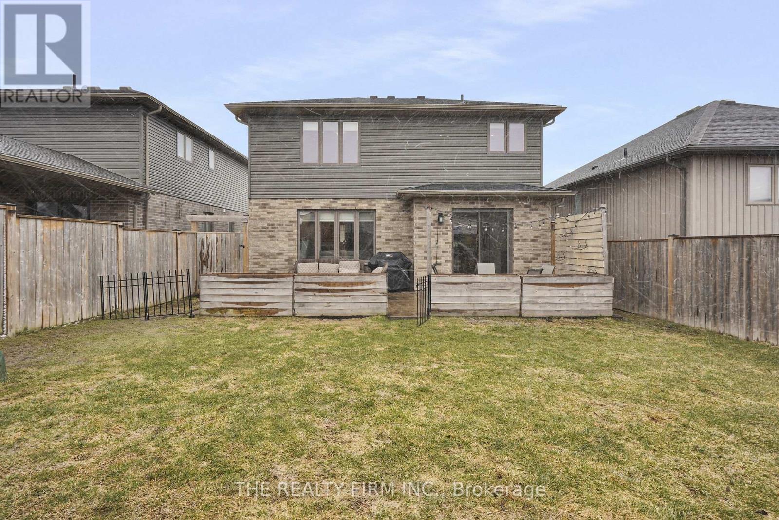 Photo 42 of 49 for 239 Campanale Way