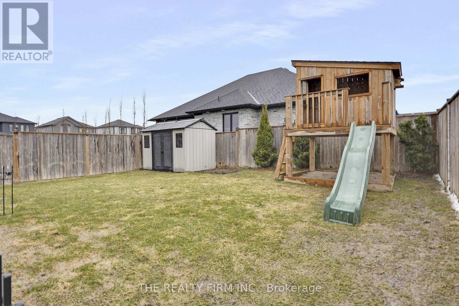 Photo 46 of 49 for 239 Campanale Way