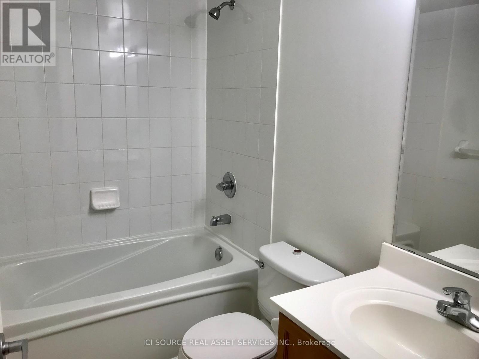 2509 - 4090 Living Arts Drive, Mississauga, Ontario  L5B 4M8 - Photo 7 - W12021497