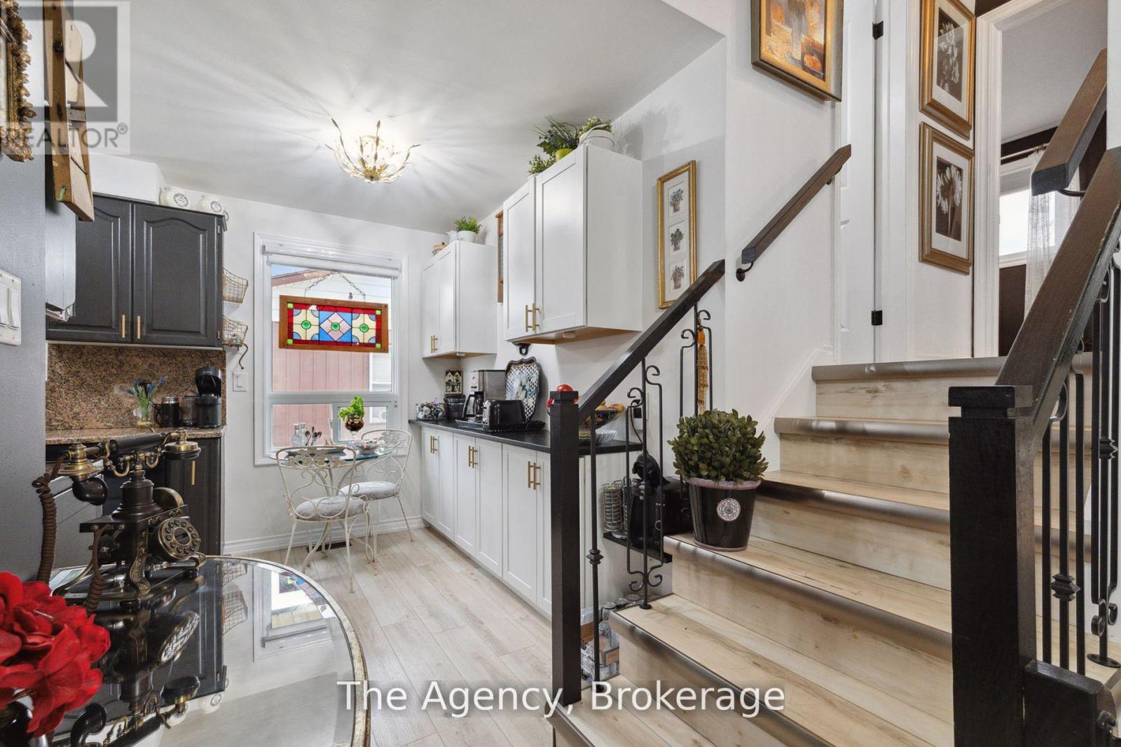 Property at 89 ENDICOTT TERRACE image 5